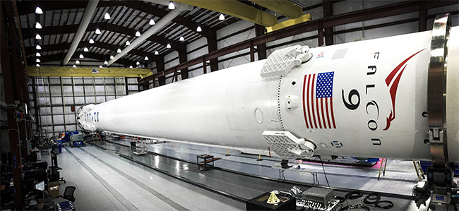 © SpaceX